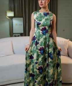 فستان طويل مشجر بلمسة أنثوية ناعمة