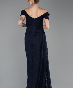 Alternative view of متجر زحل - فستان سهرة دانتيل فاخر بقصة أوف شولدر وشق جانبي أنيق