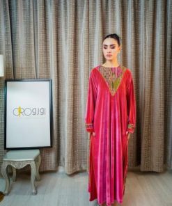 جلابية فوشي بلمسة تراثية راقية