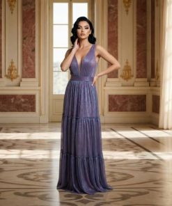 فستان موف لامع بإطلالة أنثوية راقية