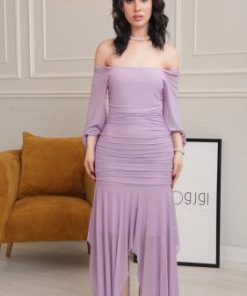 فستان موف فاتح بتصميم أنيق ولمسة أنثوية راقية