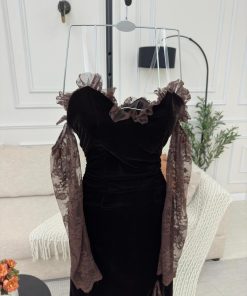 أزياء الأميرة - فستان سهره مخمل جوخ دانتيل