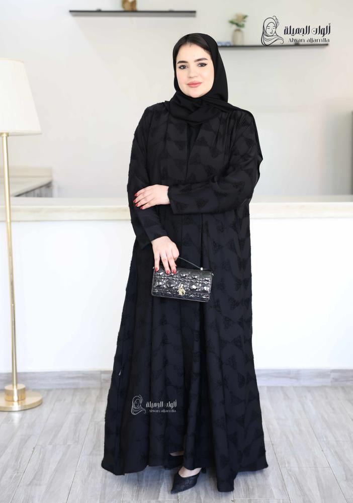 ألوان الجميلة - عباية حرير كوري ناعمة - الصورة 2