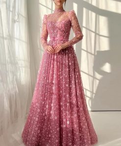 سمارا بوتيك - فستان ملكة راقي مع تطريز ثلاثي الأبعاد من سمارا بوتيك-P69