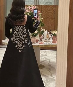 Alternative view of العنود للأزياء - فستان سهرة أنيق بحبات لؤلؤ