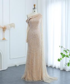سمارا بوتيك - فستان سهرة فاخر مع أكمام الكيب من سمارا بوتيك-E48