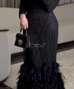 العنود للأزياء - فستان سهرة أسود ريش بتصميم فاخر