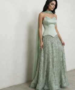 سمارا بوتيك - فستان سهرة مميز مع تطريز يدوي من سمارا بوتيك-E121