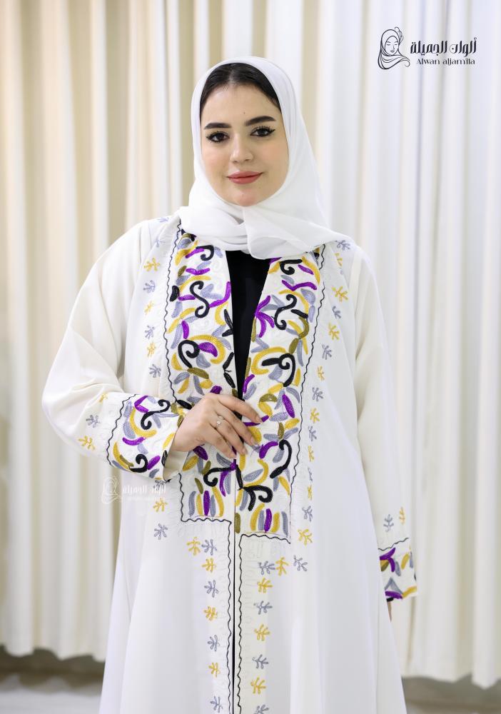 ألوان الجميلة - عباية هاري بلون أوف وايت كريب إندونيسي - الصورة 2