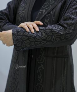 Alternative view of ألوان الجميلة  - عباية بليزر فخمة بتصميم راقي ونقشة ناعمة