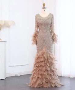 سمارا بوتيك - فستان سهرة راقي مع ريش الذيل من سمارا بوتيك-A80
