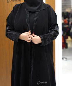 ألوان الجميلة  - عبايه تطريز كريب نص كلوش