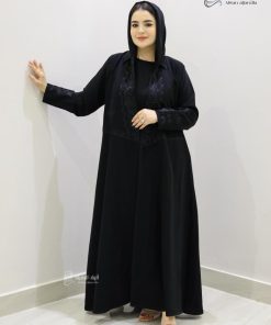 ألوان الجميلة  - عباية سوداء مطرزة كريب إندونيسي ناعم