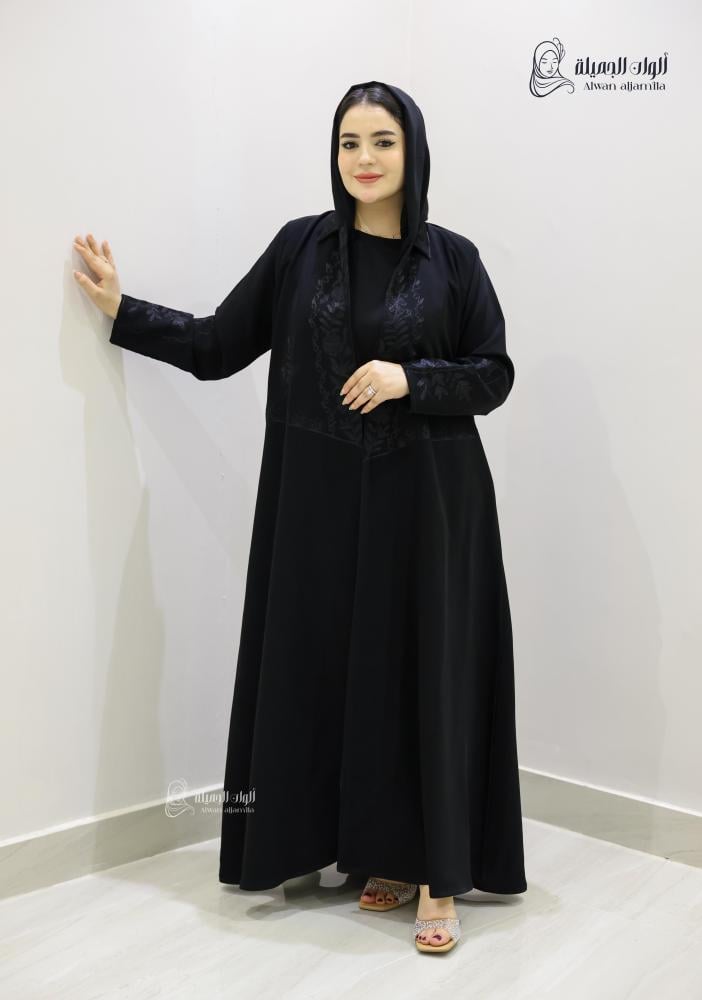 ألوان الجميلة - عباية سوداء مطرزة كريب إندونيسي ناعم