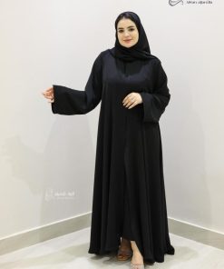 ألوان الجميلة  - عباية سوداء حرير بلاك بيري لإطلالة يومية راقية
