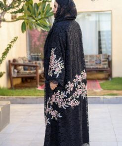 Alternative view of ألوان الجميلة  - عباية دانتيل كاملة مطرزة بقصة نص كلوش