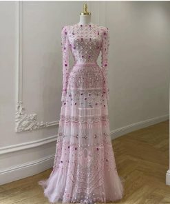 سمارا بوتيك - فستان انيق وردي مع تطريز يدوي ثقيل من سمارا بوتيك-S139