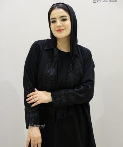 Alternative view of ألوان الجميلة  - عباية سوداء مطرزة كريب إندونيسي ناعم