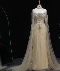 سمارا بوتيك - فستان أعراس تطريز يدوي مع أكمام تل من سمارا بوتيك
