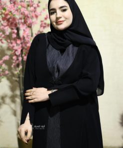 Alternative view of ألوان الجميلة  - عباية تدخيلة تفته سوداء | تصميم أنيق وفاخر