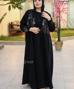 ألوان الجميلة  - عباية شك تطريز فاخرة نص كلوش – قماش كريب أسود أنيق