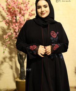 Alternative view of ألوان الجميلة  - عباية شك سوداء نص كلوش مطرزة | عبايات فخمة