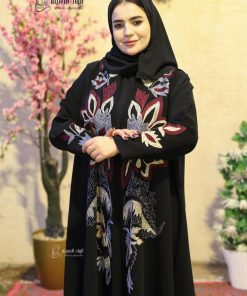 Alternative view of ألوان الجميلة  - عباية هاري كلاسيك سوداء مطرزة | عبايات فخمة نسائية