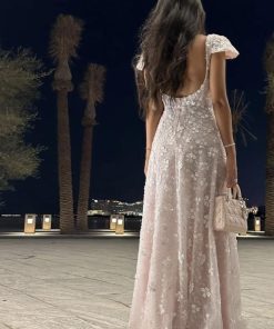 Alternative view of سمارا بوتيك - فستان ملكة راقي مع ورود ثلاثية الأبعاد من سمارا بوتيك-P73