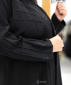 Alternative view of ألوان الجميلة  - عباية سوداء كريب نص كلوش