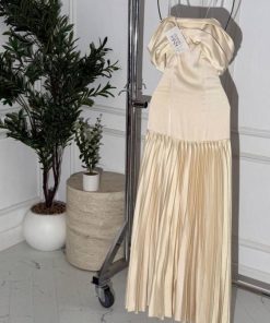 كنوا للملابس - فستان فوز