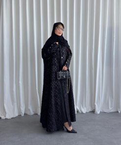 ⁦عبايات روز - شانيل مقصب اسود⁩ - الصورة ⁦3⁩