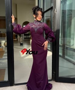فور يو - فستان سهرة بنفسجي ملكي بقصة ميرميد وياقة عالية مطرزة بتفاصيل