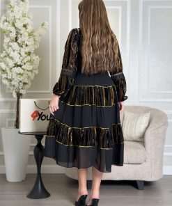 ⁦فور يو - فستان العيد أسود أنيق بنقشة ذهبية⁩ - الصورة ⁦3⁩