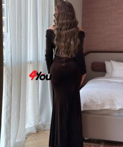 ⁦فور يو - فستان سهرة ملكي من المخمل الفاخر⁩ - الصورة ⁦5⁩