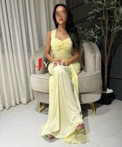 ⁦فور يو - فستان سهرة أصفر ليموني بتصميم لف راقي مع ربطة أمامية⁩ - الصورة ⁦3⁩