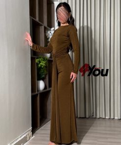 ⁦فور يو - فستان فاخر بأكمام طويلة وقصة درابيه أنيقة بتفصيلة خصر مميز ومزين بالفصوص⁩ - الصورة ⁦3⁩