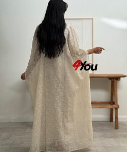 ⁦فور يو - طقم أبيض أنيق بقطعة خارجية دانتيل وبنطال واسع⁩ - الصورة ⁦3⁩