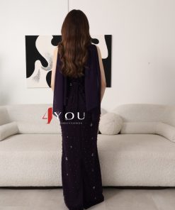 Alternative view of فور يو - فستان سهرة بنفسجي بحمّالات مرصع بفصوص لؤلؤية وشال ع العنق