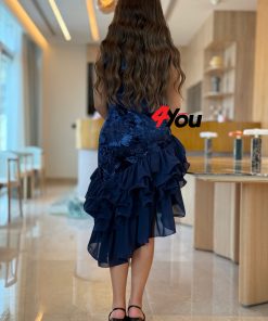 ⁦فور يو - فستان سهرة أنيق بتصميم راقٍ مع ترتر لامع وجاكيت منفصل⁩ - الصورة ⁦3⁩